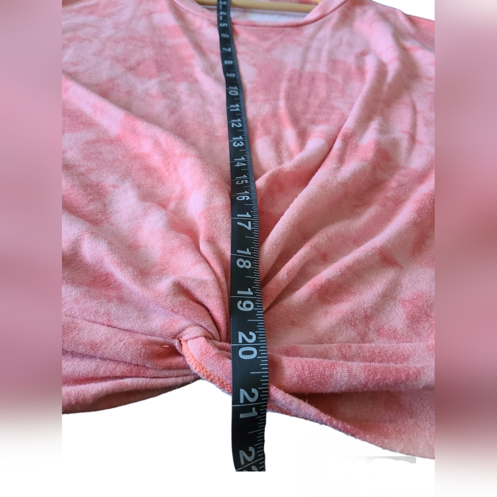 ZELLA| PEACH TIE-DYE SWEATSHIRT - Picture 15 of 17